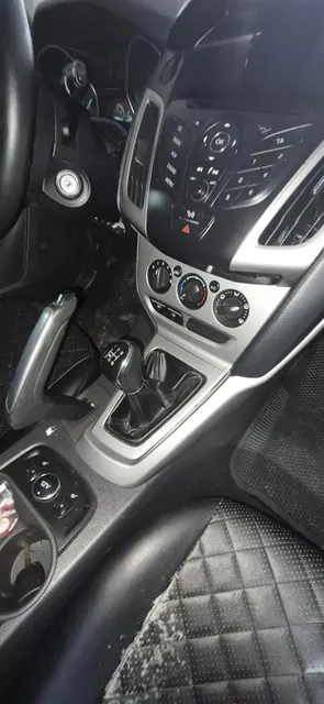 Автомобиль марки ФОРД модель ФОКУС 2012 г.в. VIN-номер X9FKXXEEBKCL47381