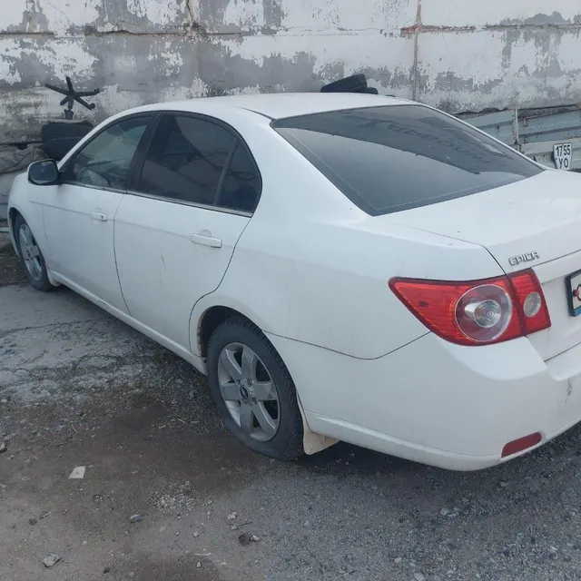 Легковой автомобиль марки: CHEVROLET, модель: Epica, год выпуска: 2007 г., кузов №: XUULF69KJ70000263, идентификационный номер (VIN): XUULF69KJ70000263.