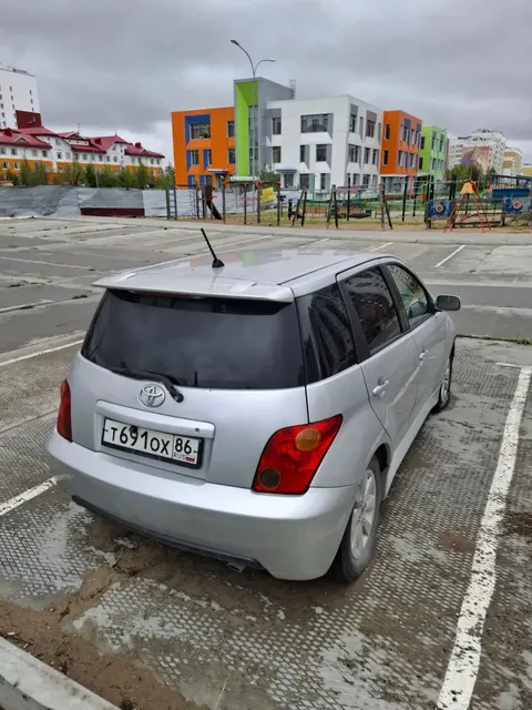Автомобиль марки TOYOTA модель IST 2002 г.в. номер кузова NCP61-0031907