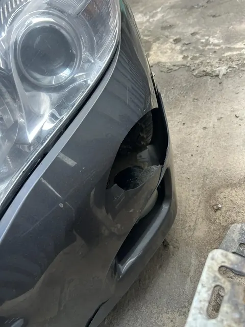 Автомобиль марки TOYOTA модели Camry 2009 г.в., VIN-номер XW7BK40KX0S001827