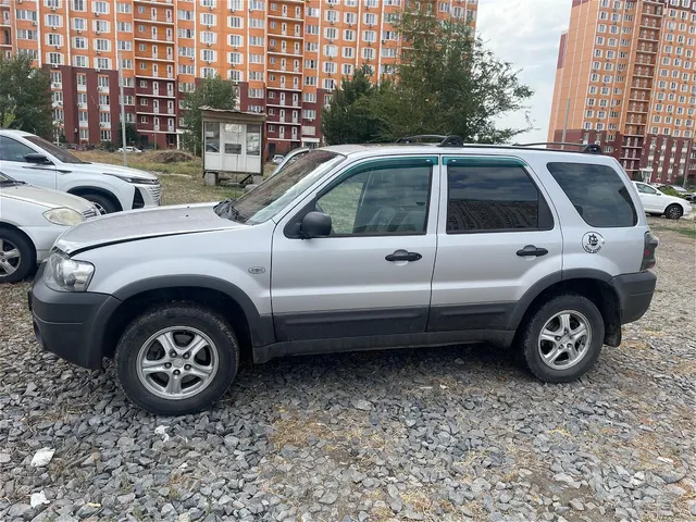 Легковой автомобиль марки: FORD, модель: Maverick, год выпуска: 2004 г., идентификационный номер (VIN): WF0CU93115KC04652.