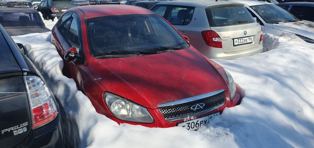 Автомобиль марки CHERY M11 (306)
