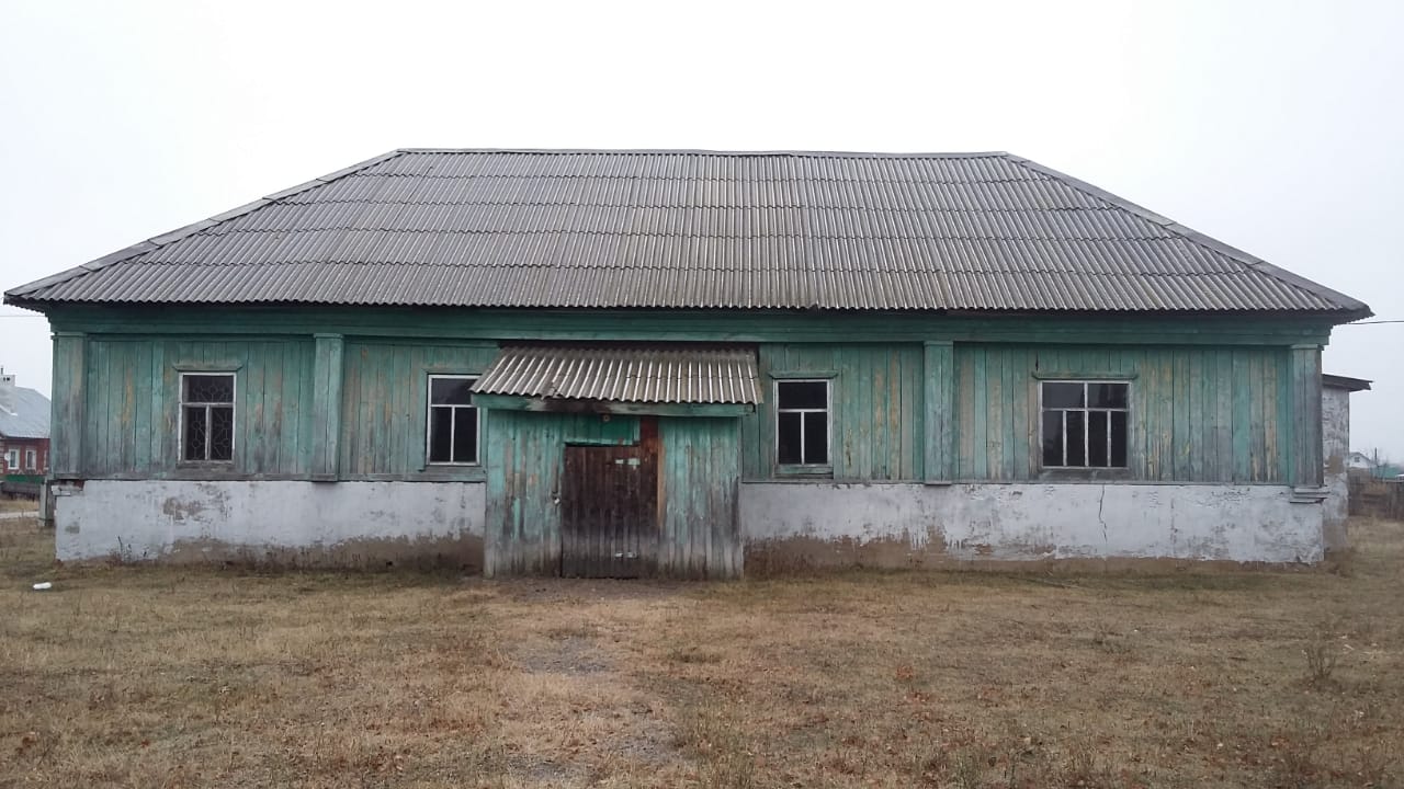 Нежилое здание сельского клуба, площадью 205.9 кв.м., в т.ч. кинобудка площадью 12,8 кв.м., с кадастровым номером 02:33:140301:429, нежилое здание котельной, площадью 5,3 кв.м., с кадастровым номером 02:33:140301:401, с земельным участком, площадью 2 072 кв.м., с кадастровым номером 02:33:140301:181, расположенные по адресу: Республика Башкортостан, Краснокамский район, д.Бачкитау, ул.Новая, д.2 «А»