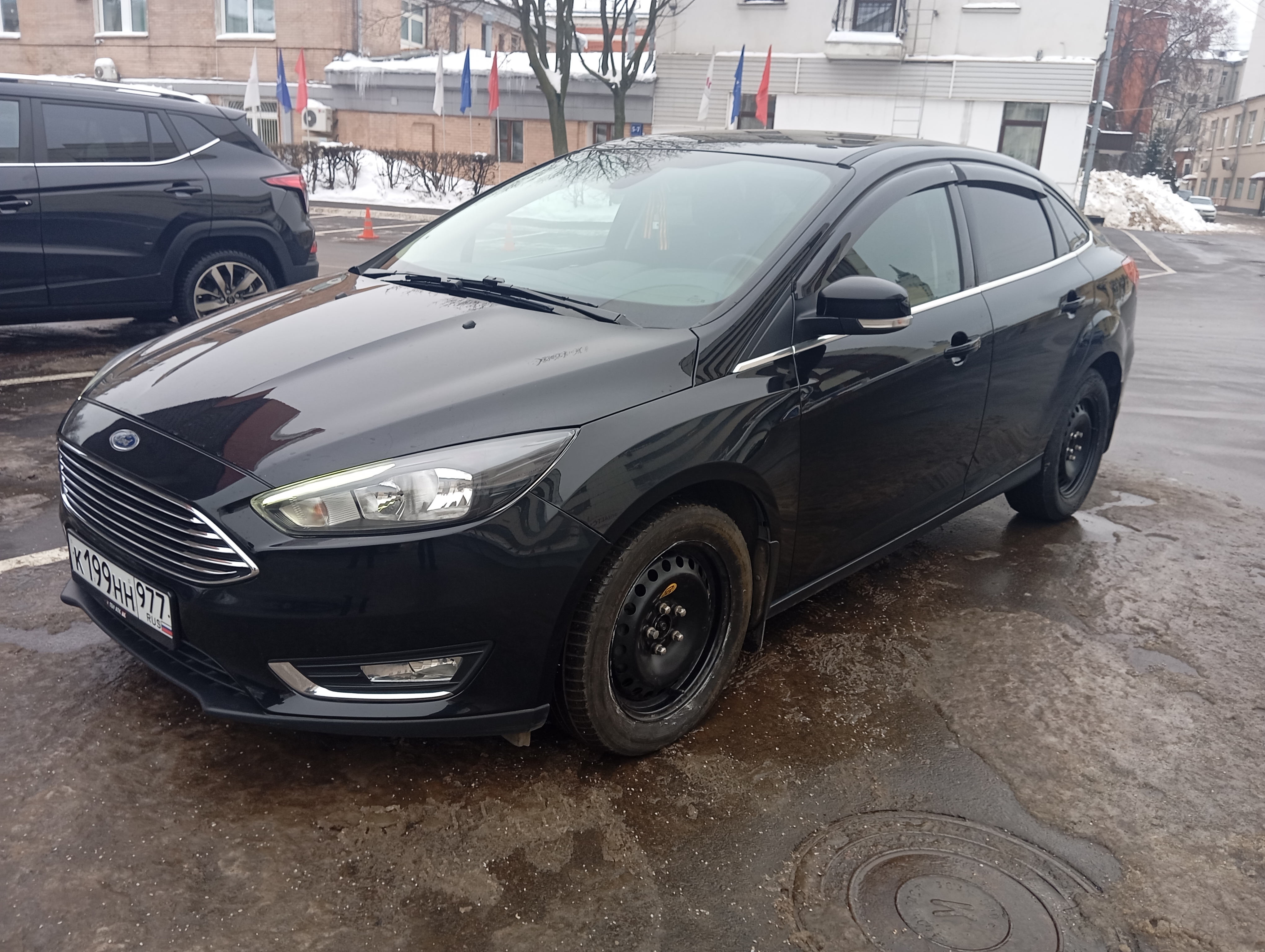 Продажа транспортного средства Легковой автомобиль Ford Focus (VIN Z6F4XXEEC4KL66363)