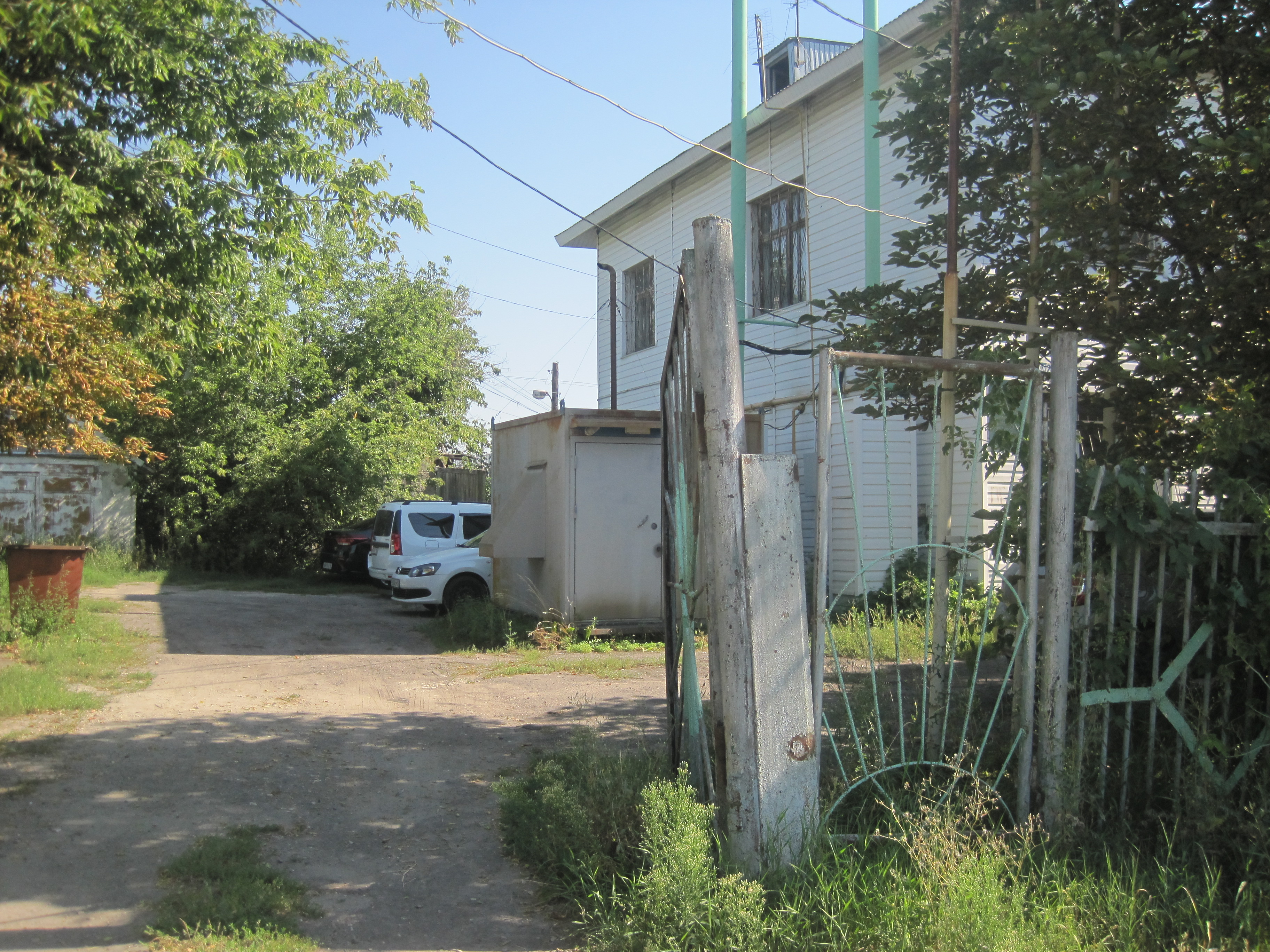 Продажа по минимально допустимой цене - нежилого помещения второго этажа нежилого двухэтажного здания, общей площадью 149,2 кв.м, кадастровый номер 64:35:350204:54, РНФИ-П13640001511, а также движимое имущество: охранная сигнализация, РНФИ-П25640000490, счетчик 3 фазный, РНФИ-П25640000490, по адресу: Саратовская область, Турковский район, р.п. Турки, ул. Советская, д. 20, пом. 2.