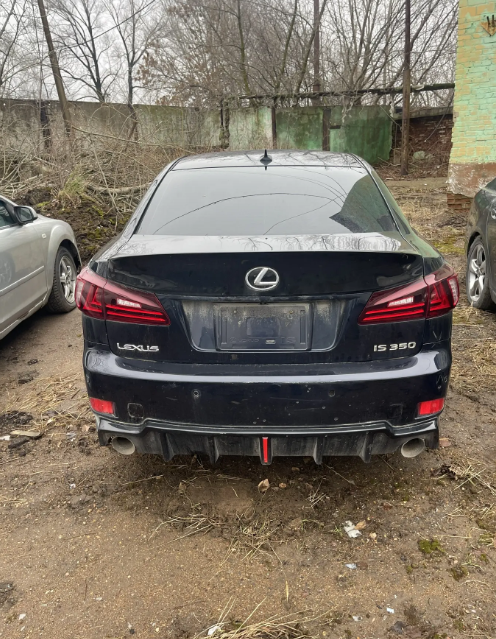 Легковой автомобиль марки«LEXUS IS 350», VIN GSE21-2007209, 2006г.в., Автомобиль бывший в употреблении, цвет-темно-синий.