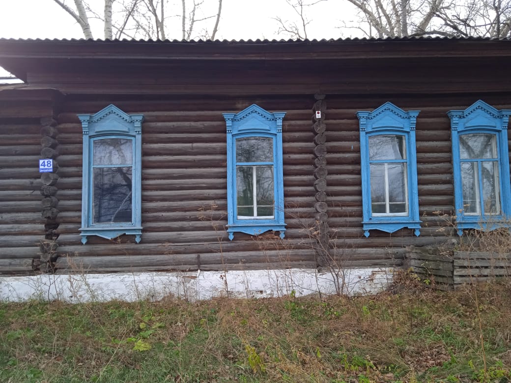 Нежилое здание, кадастровый номер 45:24:010901:260, назначение: нежилое, площадь 120 кв. м, количество этажей: 1, в том числе подземных 0, адрес (местонахождение) объекта: Россия, Курганская обл., Юргамышский район, д. Фадюшина , ул. Центральная, д. 48;