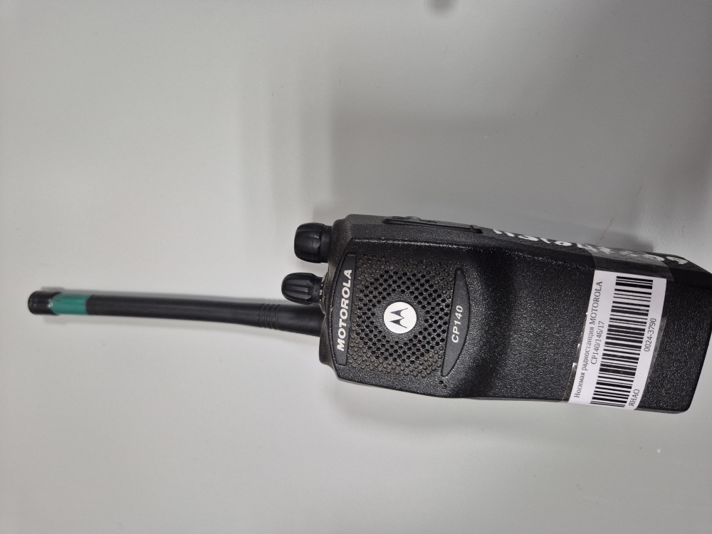 Носимая радиостанция MOTOROLA CP140/146/17/0024-3790