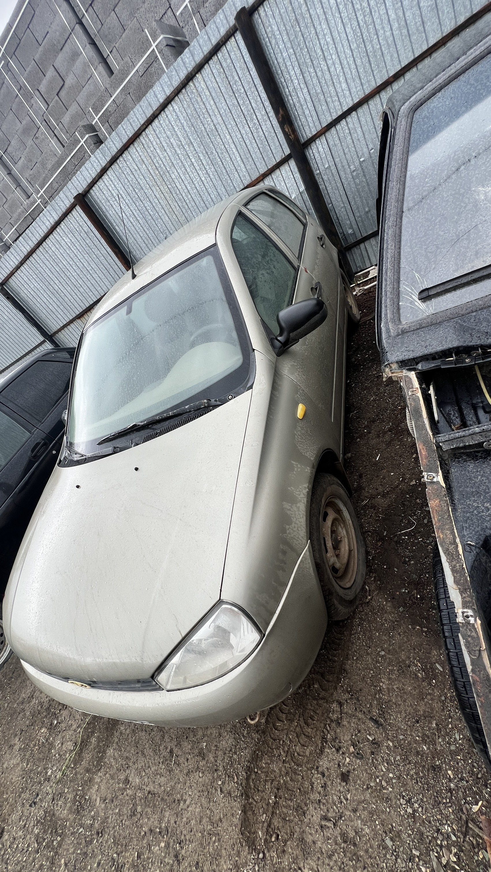 Автомобиль Лада Калина 111930, 2012 г/в, г/н Т 665СТ 56, VIN XTA111930C0207290, цвет серо-бежевый