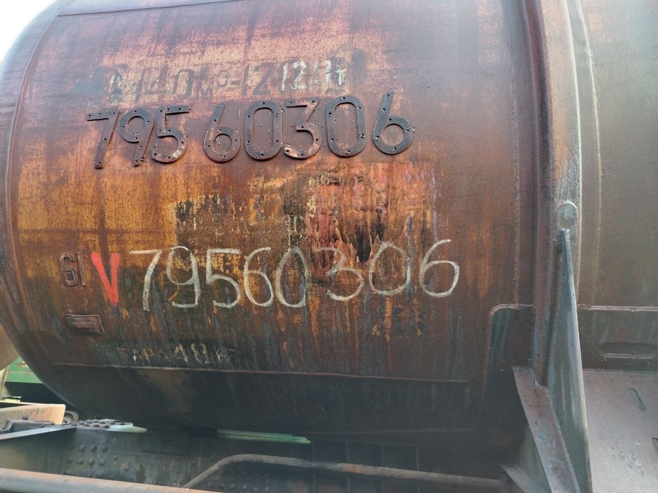 Цистерна № 79560306
