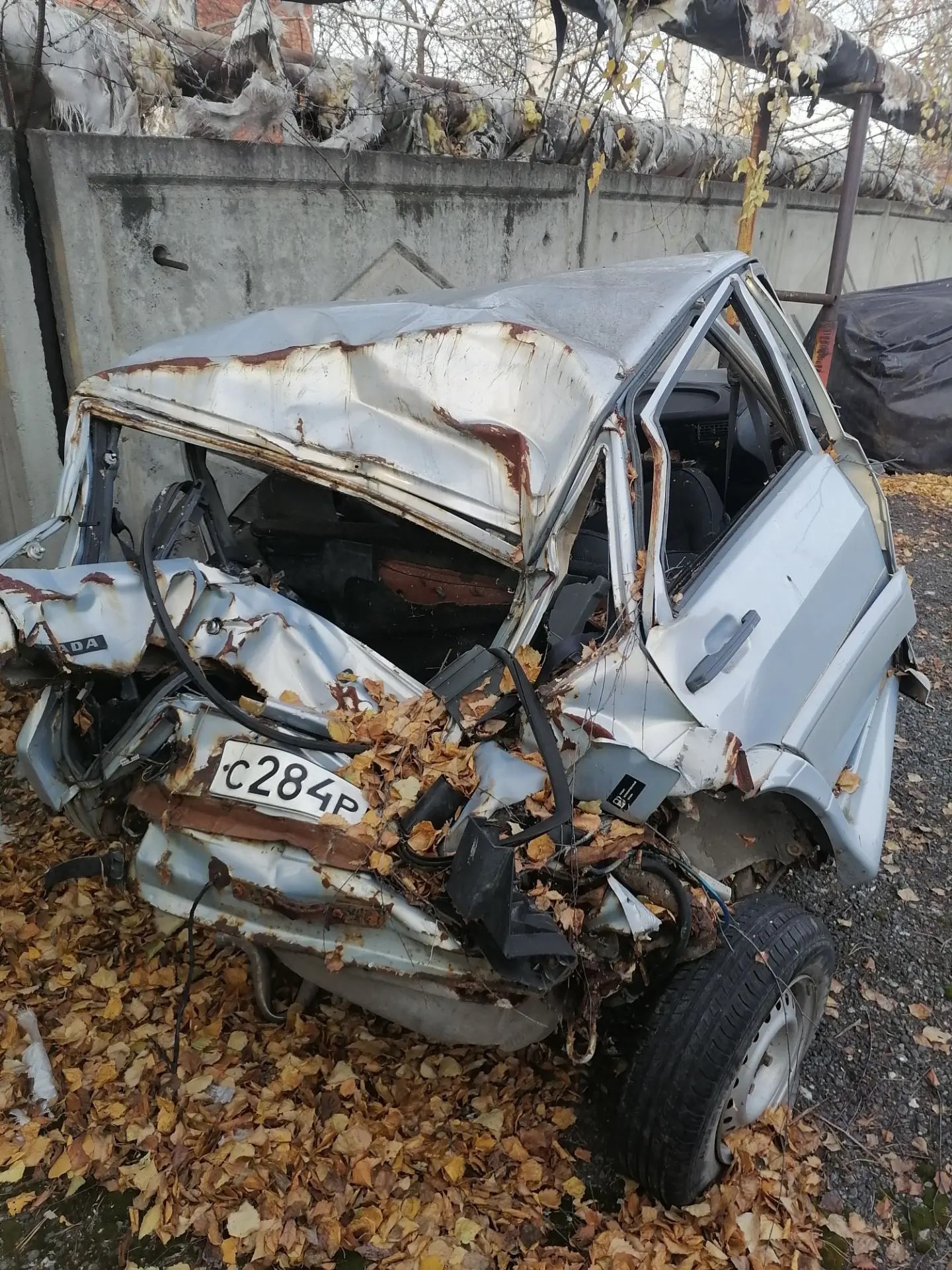 Имущество в качестве годных остатков : автомобиль марки "ВАЗ-21140", 2005 г. в., г/н С284РР196, VIN XTA21140053997559