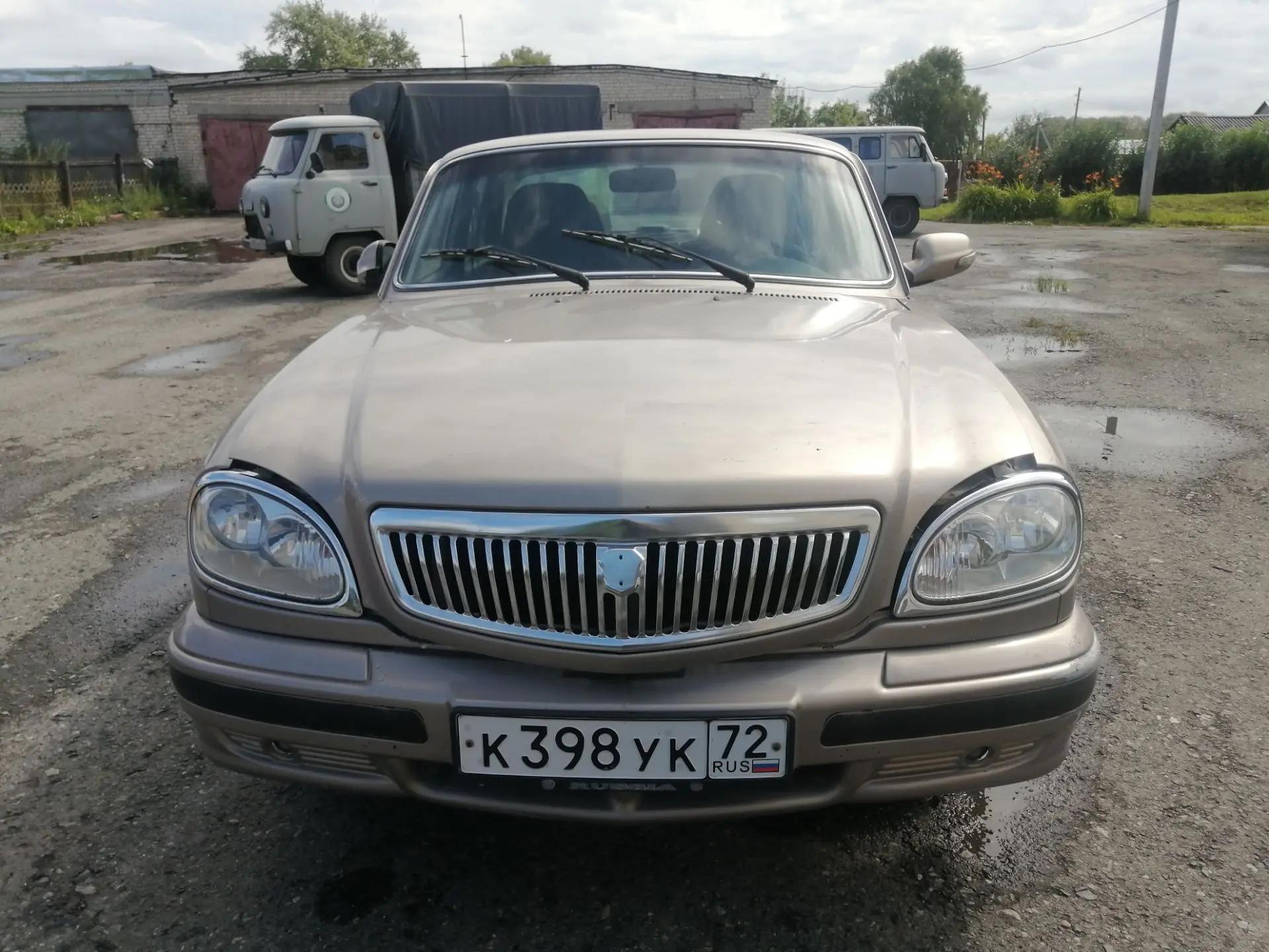 ГАЗ-31105
