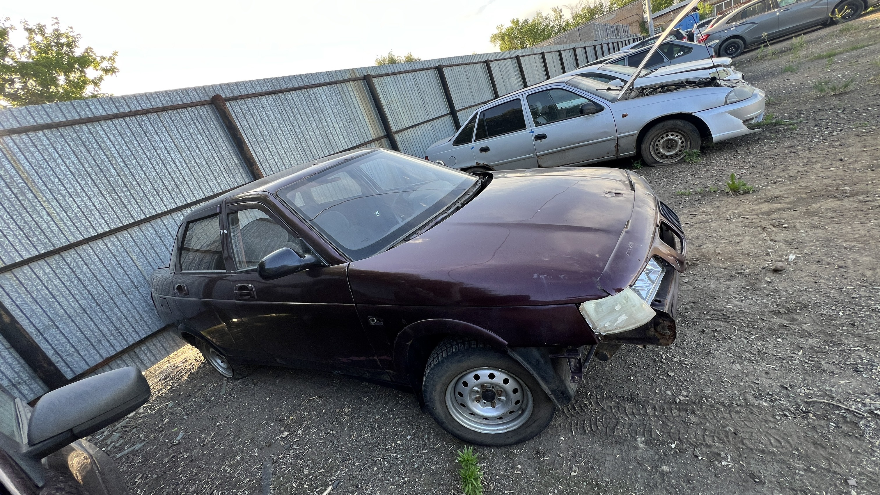 Автомобиль марки ВАЗ 2110, 1998 г/в, без г/н, VIN XTA211000W0052827