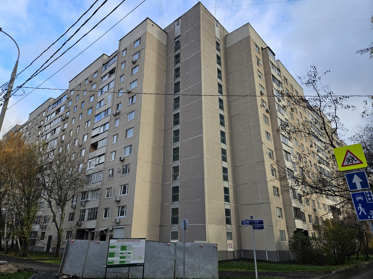 Продажа имущества, находящегося в собственности города Москвы, жилое помещение по адресу: г. Москва, ул. Абрамцевская, д. 11, к. 1, кв. 306, общей площадью 52,4 кв. м, (Этаж №1), кадастровый номер: 77:02:0001009:1935