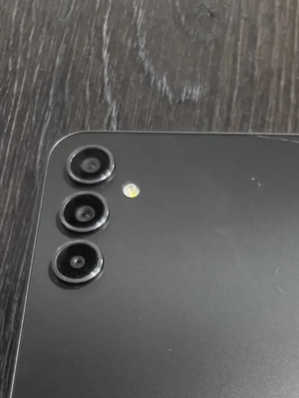 сотовый телефон "Samsung Galaxy A34", в корпусе черного цвета с сим-картами "Yota" 1 Штука (шт)