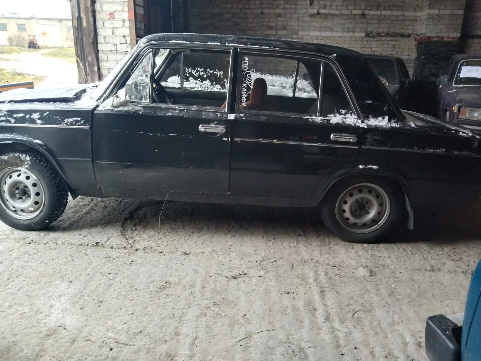 ВАЗ 2106, без государственных регистрационных знаков, 1982 г.в., VIN XTA210610C0772149
