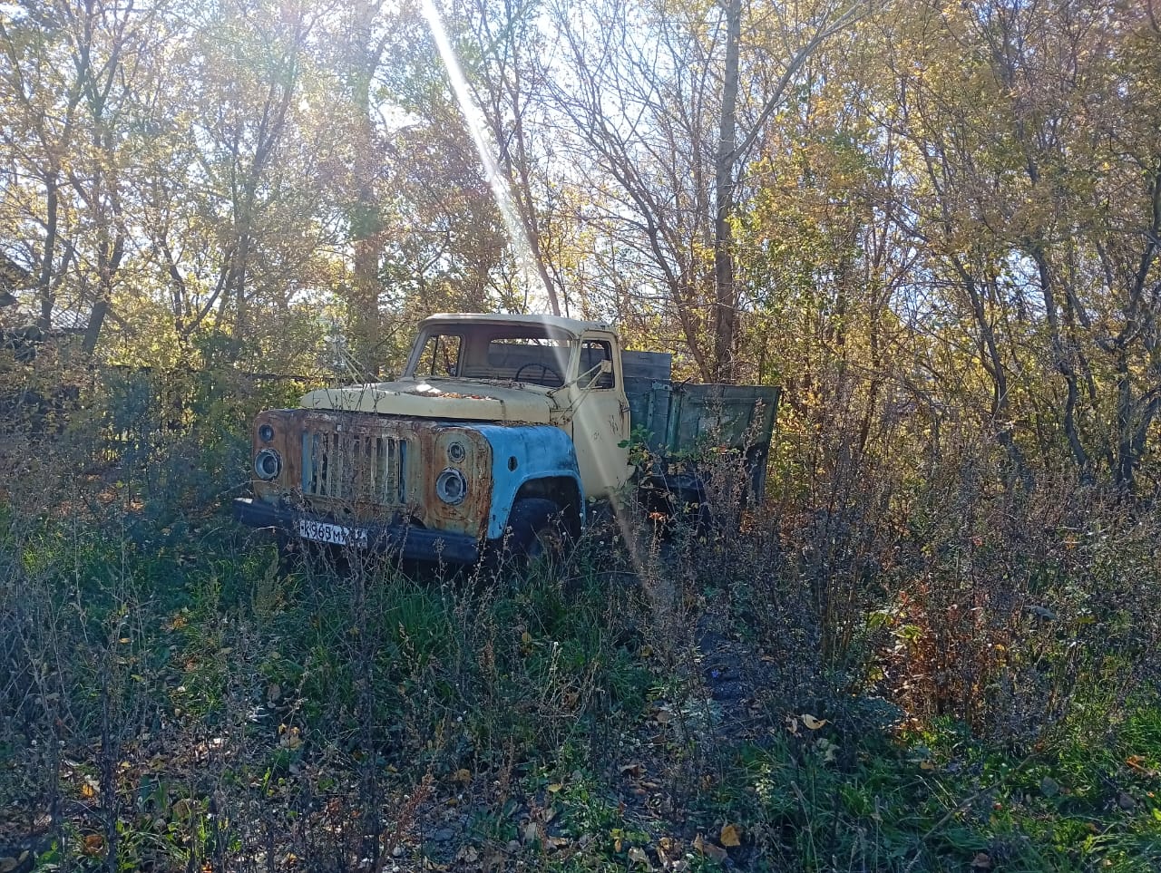 Автомобиль ГАЗ -52-05р, гос. номер К965МУ 22, 1981 года выпуска, VIN не установлен;