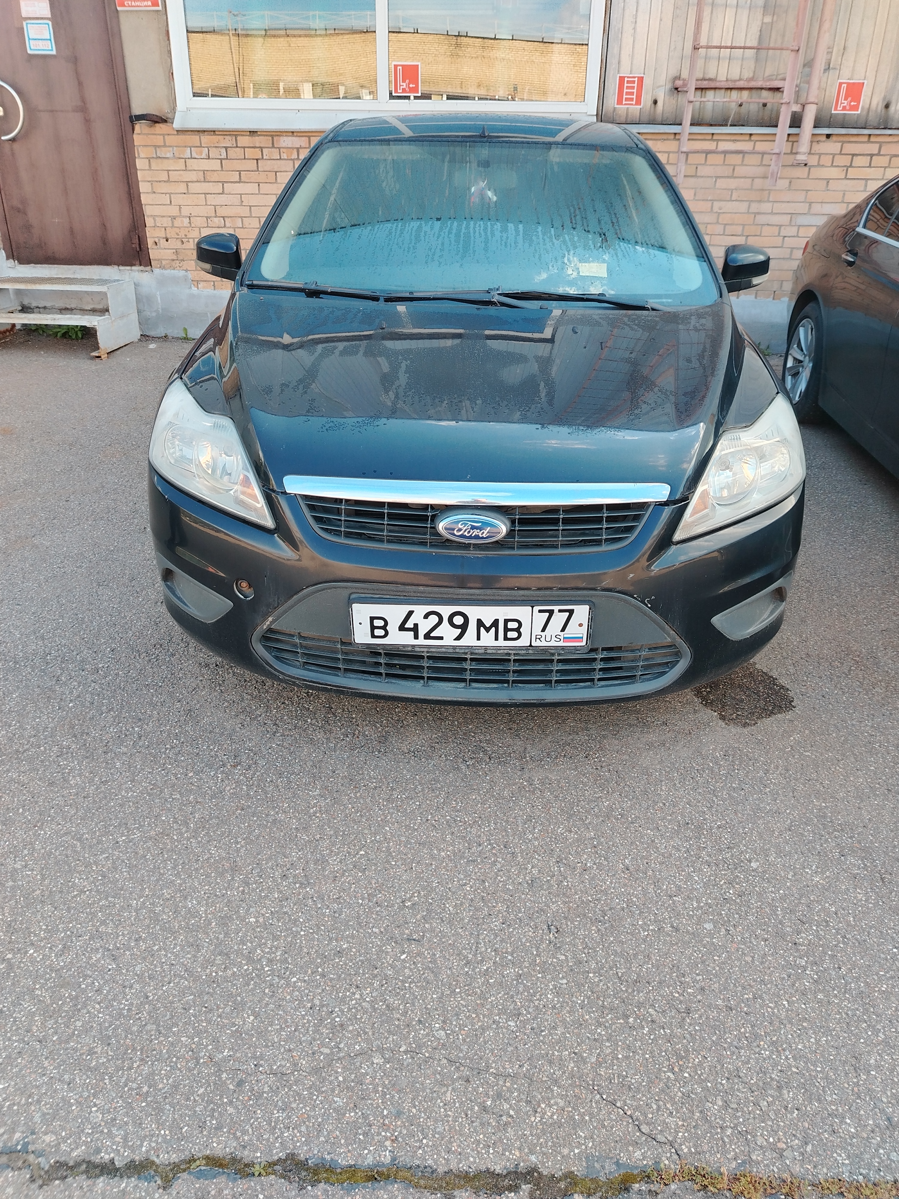 Легковой автомобиль
