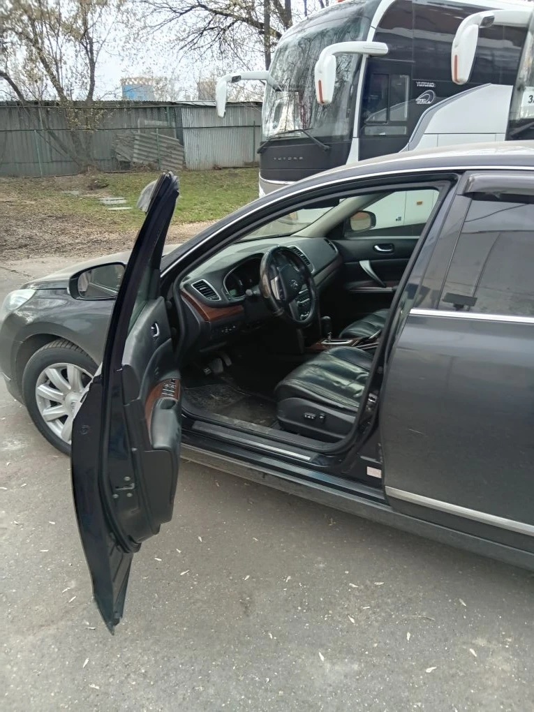 Легковой автомобиль Nissan Teana 3.5 Luxury