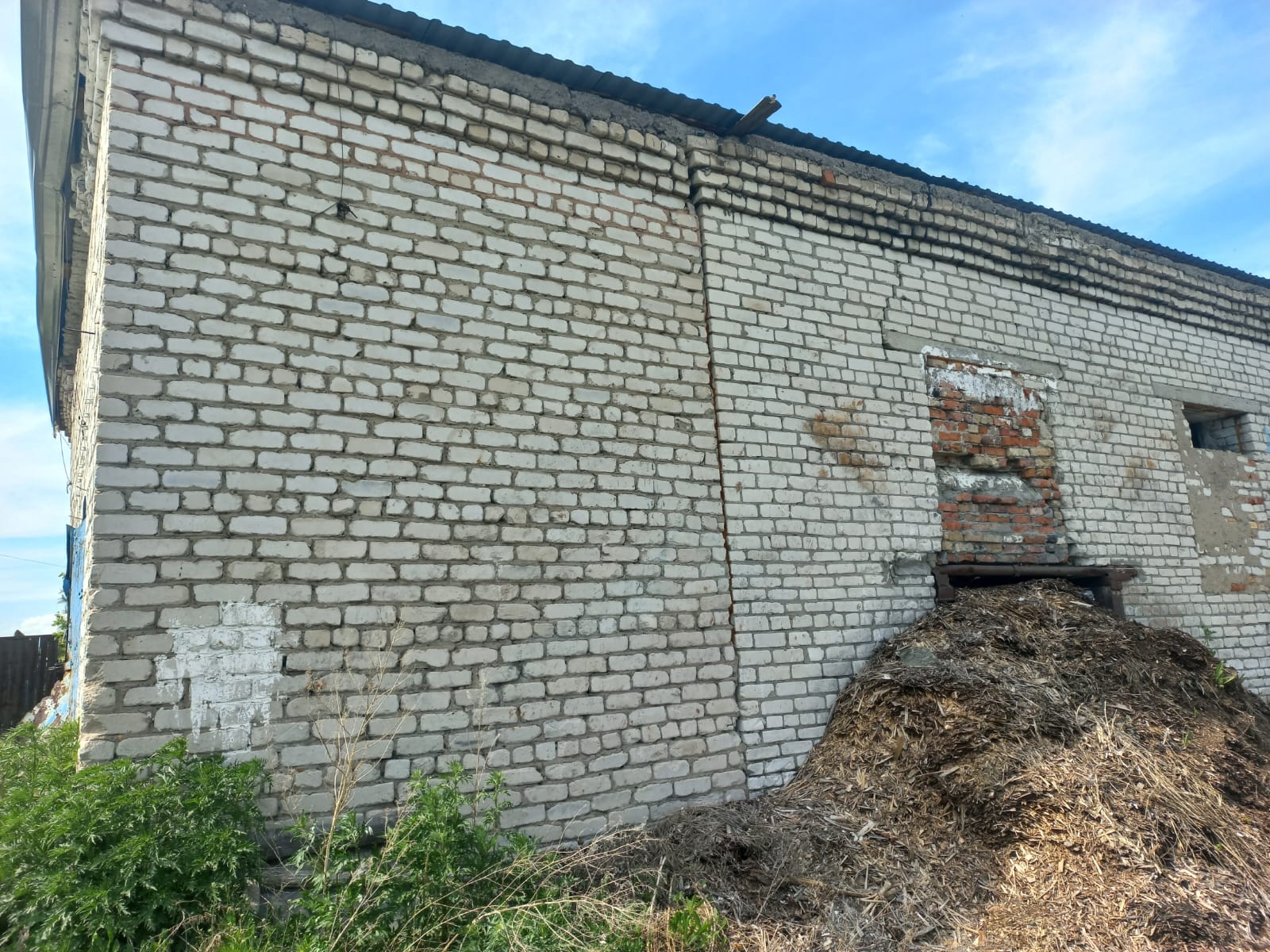 Нежилое здание