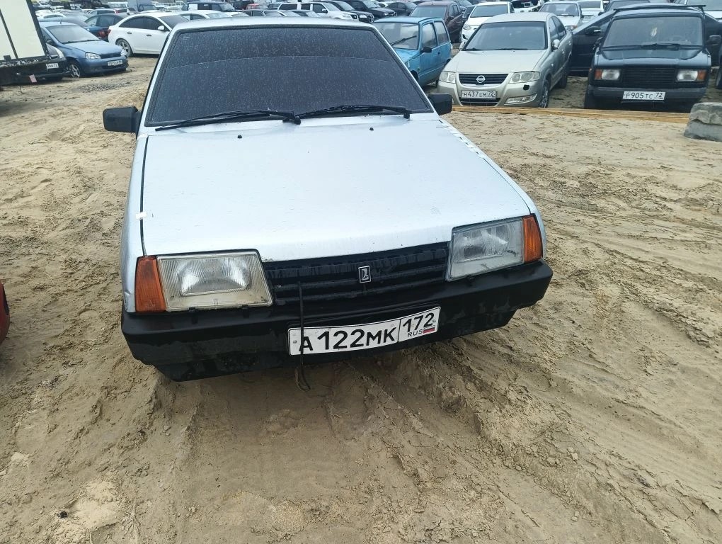 Автомобиль ВАЗ 21093 с г.р.з. А122МК172, г.в. 1997, VIN XTA210930W2195521 (ключи и документы отсутствуют, техническое состояние не проверялось, пробег не известен). Имущество продается в том виде, в каком оно есть, в случае продажи возврату/обмену не подлежит. За скрытые дефекты имущества Продавец ответственности не несет.