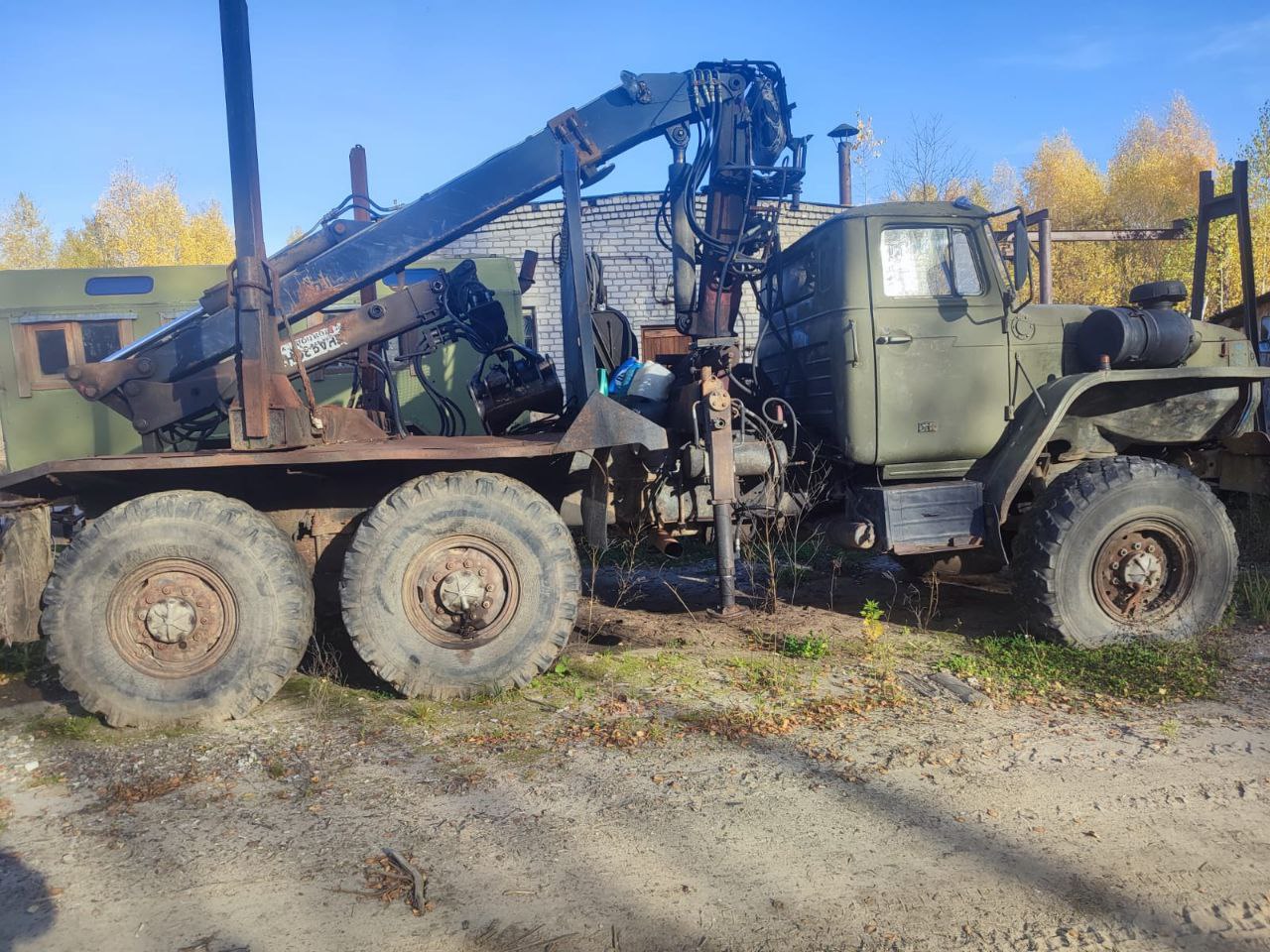 Грузовой автомобиль марки Урал 3255-0010-41, г/н В642ХА43, VIN X1P32550031292222, 2003 г.в.