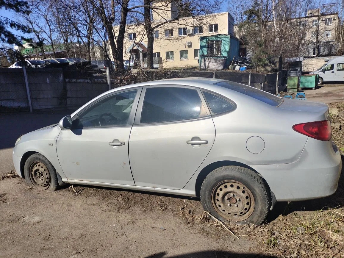 Высвобождаемое движимое военное имущество (автотранспортное средство)