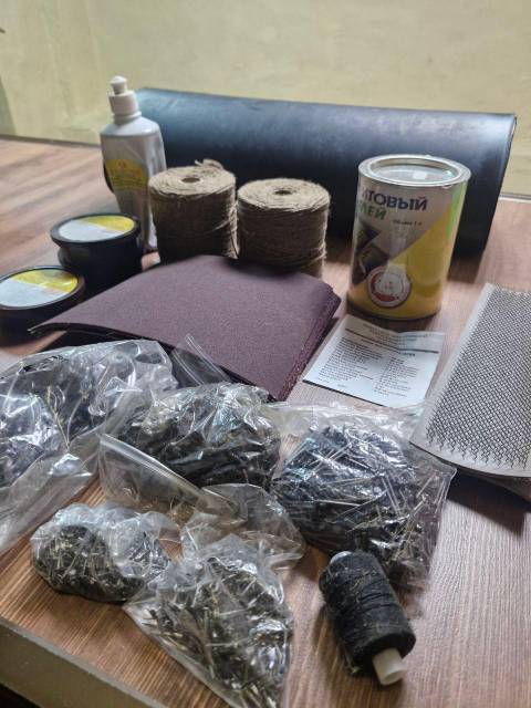 Высвобождаемое движимое военное имущество (имущество вещевой службы)