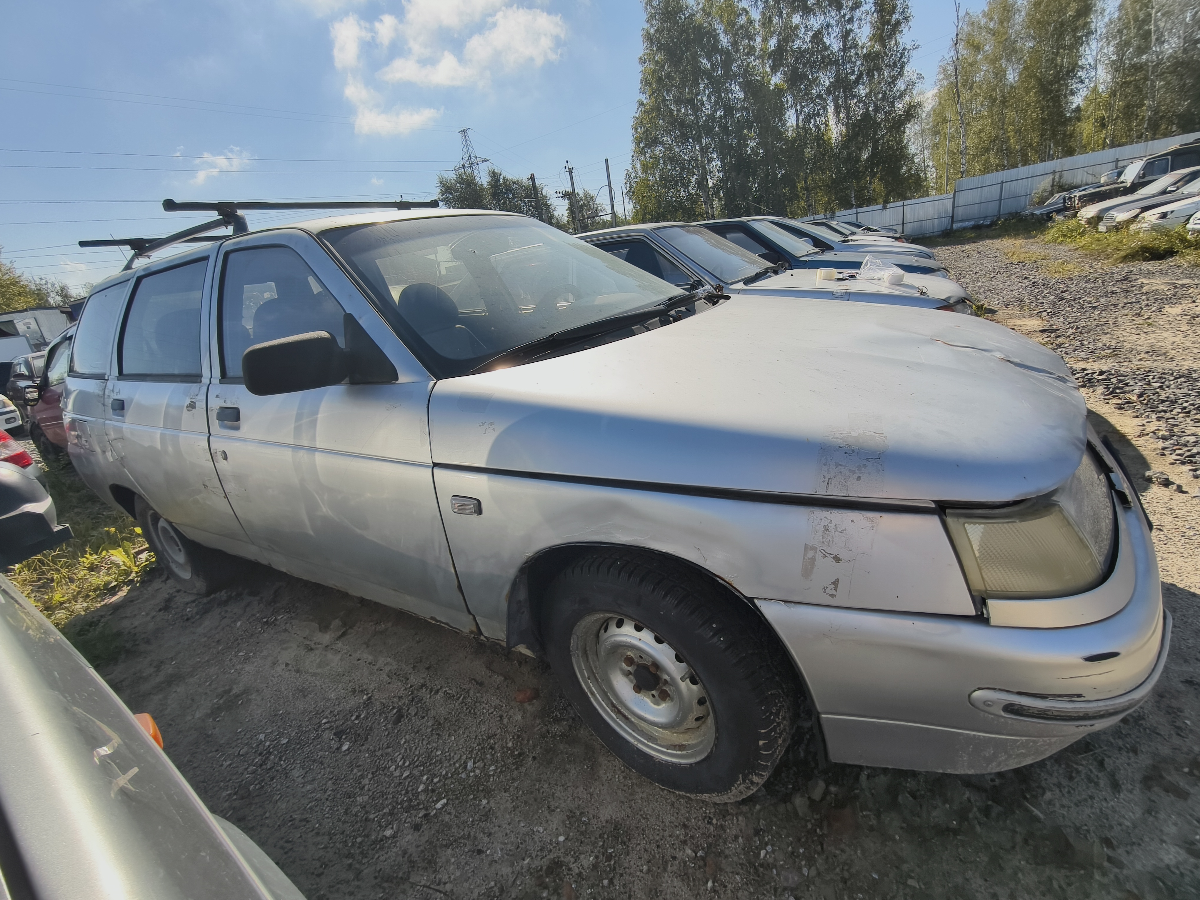 Автомобиль марки ВАЗ-21110, 2004 г.в., VIN XTA21110040170297, г.р.з. У275КР72 ТС имеет ограничения ФССП на регистрационные действия (ключи и документы отсутствуют, техническое состояние не проверялось, пробег не известен). Имущество продается в том виде, в каком оно есть, в случае продажи возврату/обмену не подлежит. За скрытые дефекты имущества Продавец ответственности не несет.