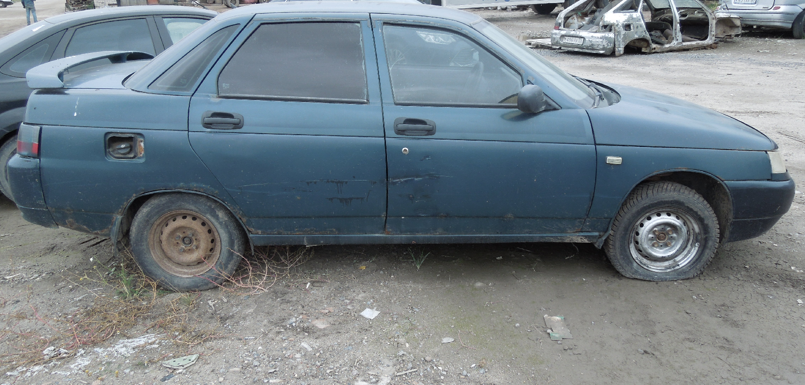 Автомобиль "ВАЗ 21101 ЛАДА 110", VIN XTA21101061000785, ГРЗ: М841ТУ35, 2006 г.в., темно-зеленого цвета.
