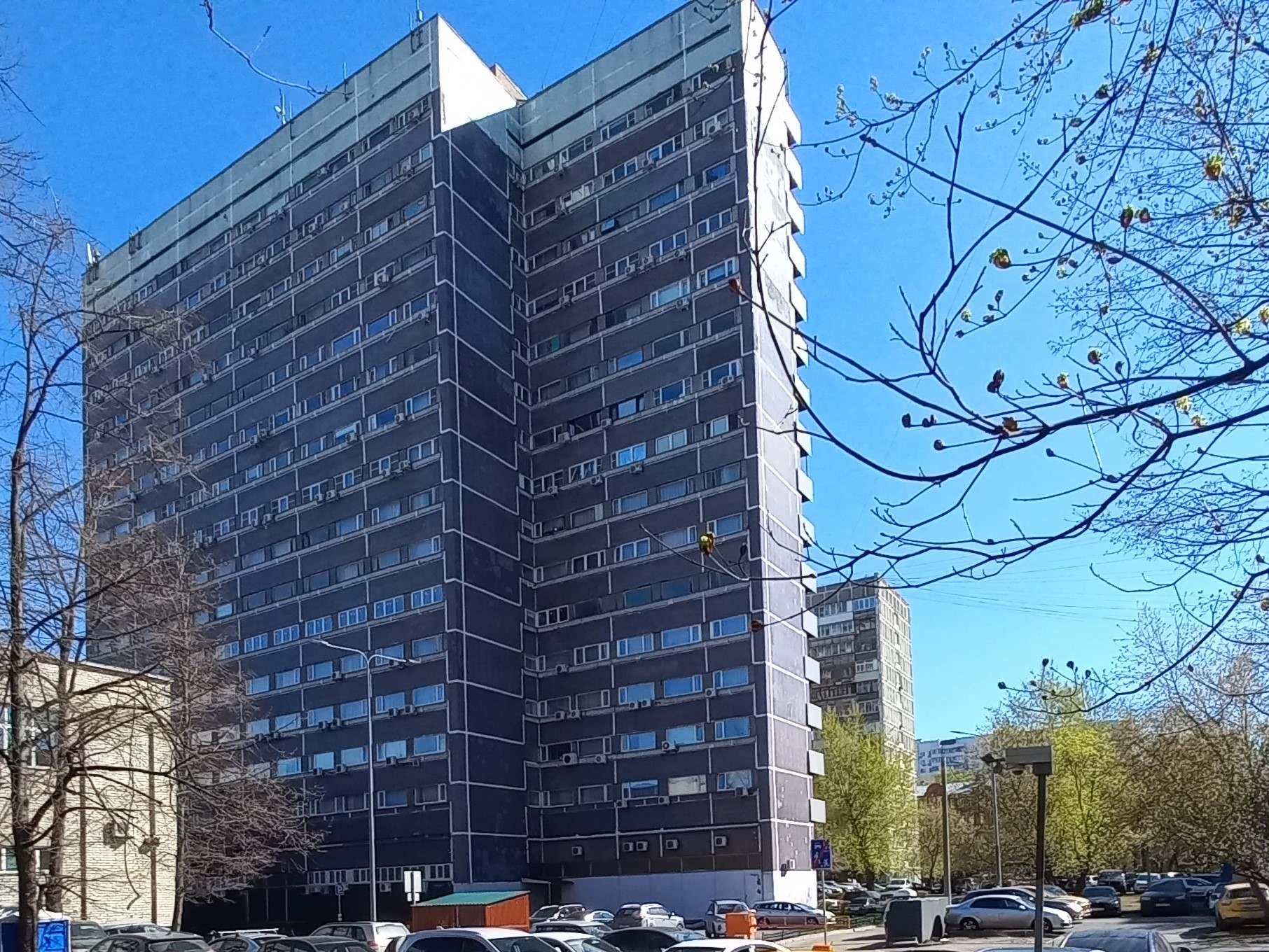 Продажа имущества, находящегося в собственности города Москвы: жилое помещение по адресу: г. Москва, пер. Октябрьский, д. 12, пом. 153, общей площадью 37,8 кв. м. (Этаж № 12), кадастровый номер: 77:02:0024030:2889