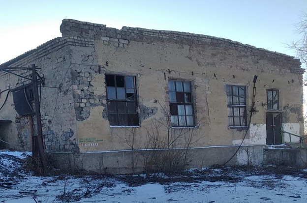 Недвижимое имущество, расположенное по адресу: Российская Федерация, Луганская Народная Республика, г.о. город Ровеньки, пгт. Михайловка, ул. Мира, 27А