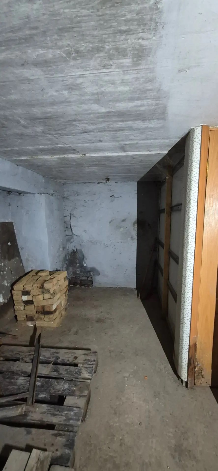 Нежилое помещение Магазин, расположенное по адресу Хабаровский край, г. Советская Гавань, ул. Полины Осипенко, д. 5а, помещение 1