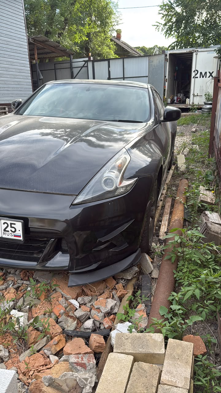 АМТС Nissan Fairlady Z, г.в.2009, г/н С060ОО25, VIN Z34602781, №кузова Z34602781, №двиг.VQ37076363A, соб-к Ли С.А.