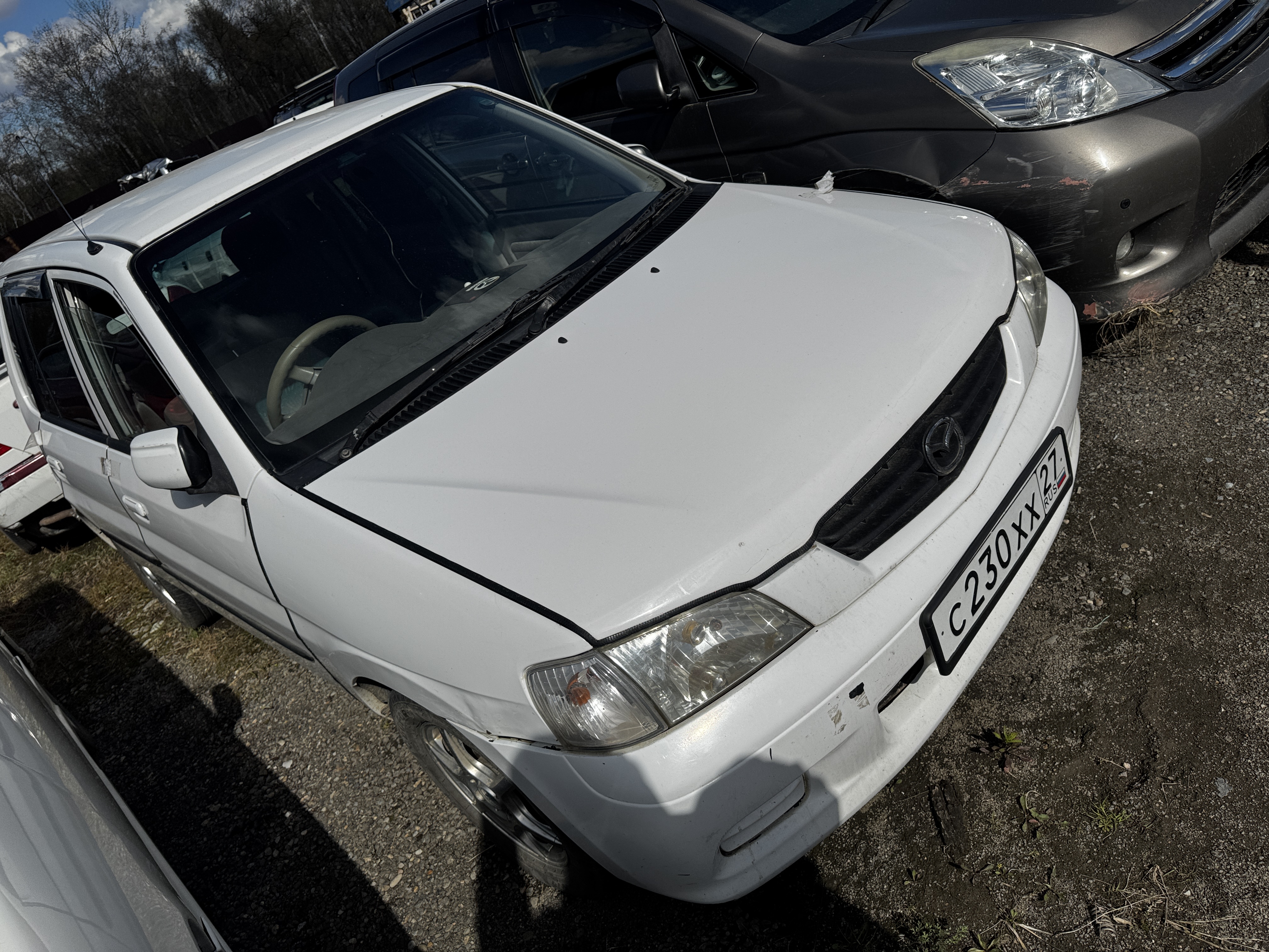 Автомобиль марки Mazda Demio,г/н С230ХХ27,№ кузова DW3W525505