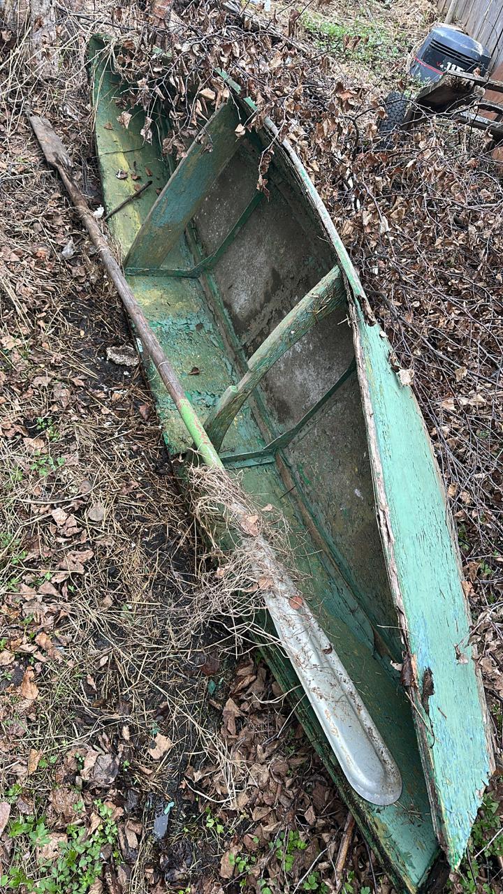 Деревянная лодка- 1 шт и весло 1шт
