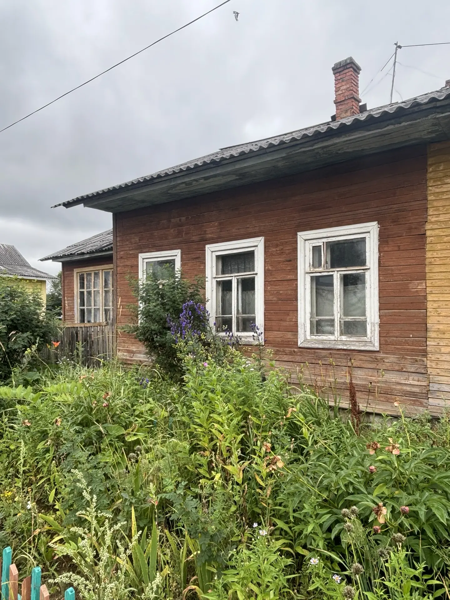 Нежилое помещение 35:10:0104010:196, находящееся по адресу: Вологодская обл., г. Великий Устюг, ул. Яшина, д. 10, к. 2