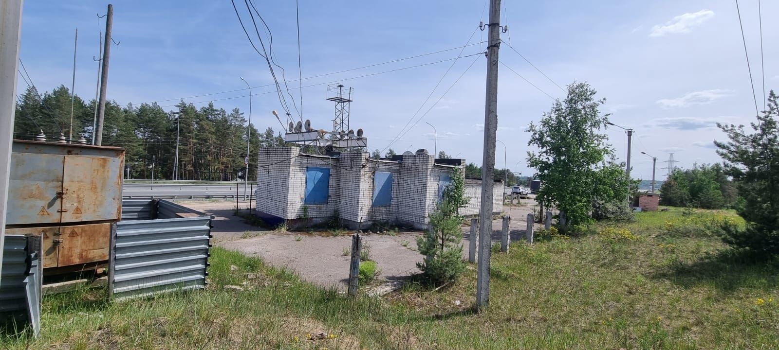 Аукцион в электронной форме по продаже лота - пост ГИБДД «Уржумка» у Чебоксарской ГЭС с кадастровым номером 12:14:0000000:4696 площадью 92,6 кв. м, местоположение: Респ. Марий Эл, Звениговский р-н., в 18 км на север от Чебоксарской ГЭС, а/д "Вятка", г. Чебоксары