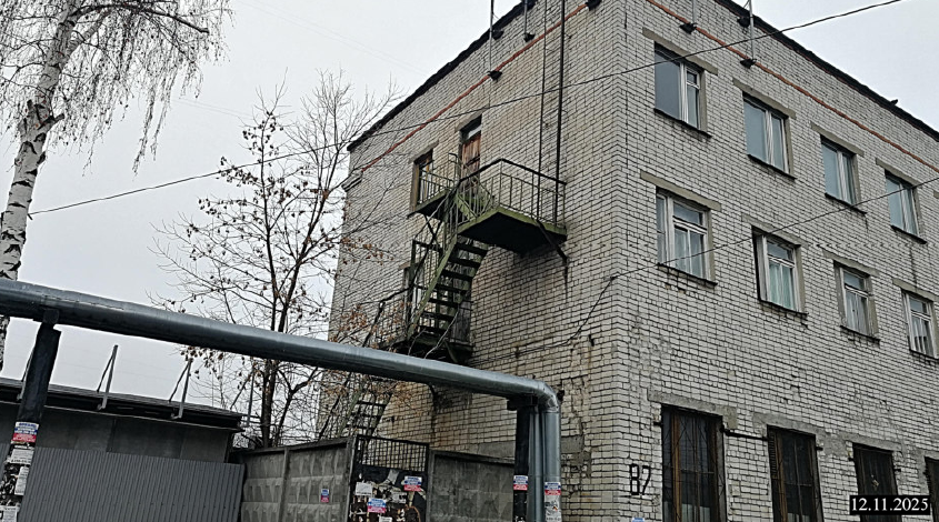 Нежилое помещение (Этаж № 3) общей площадью 234,3 кв.м, кадастровый номер 52:18:0020084:1068, расположенное по адресу: Нижегородская область, г Нижний Новгород, р-н Московский, ул Березовская, д 82, пом П4