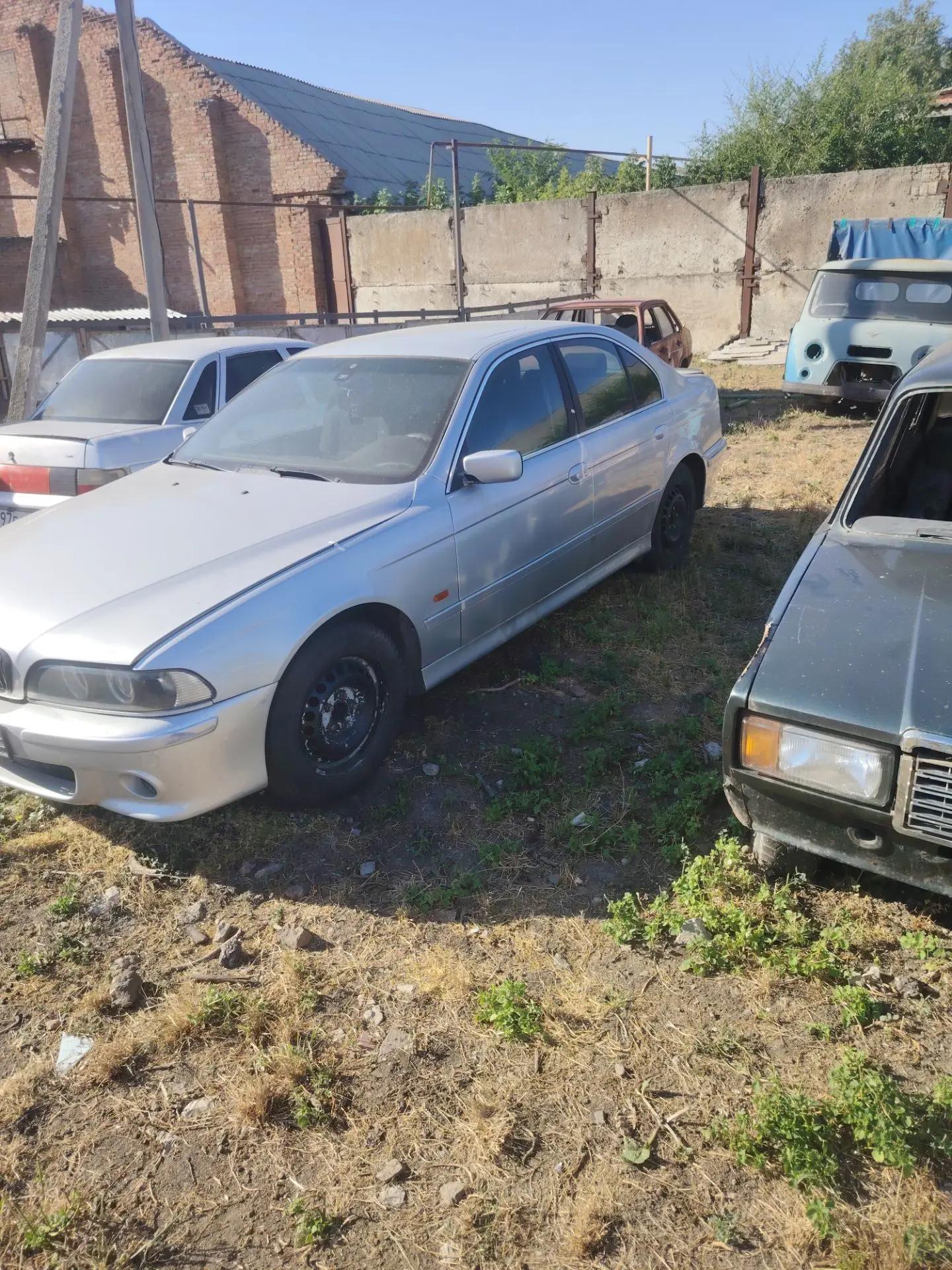 Автомобиль БМВ 523, 1999 г.в.