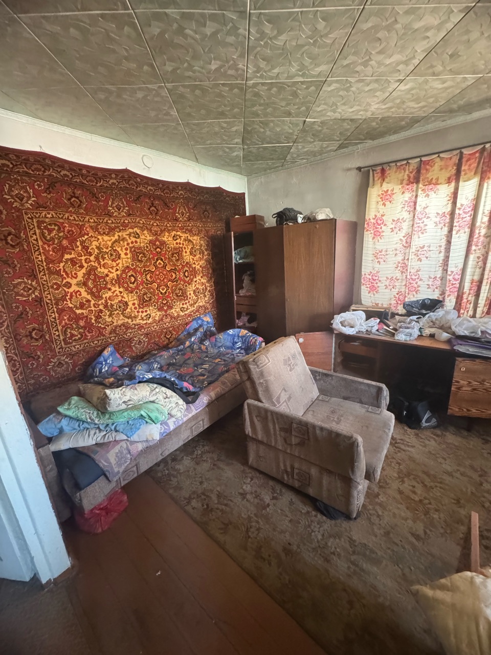 Квартира, назначение: жилое, этаж 5, площадь 30,3 кв.м., кадастровый номер 75:32:020155:247, по адресу: Забайкальский край, г. Чита, ул. Амурская, д. 2, кв. 96