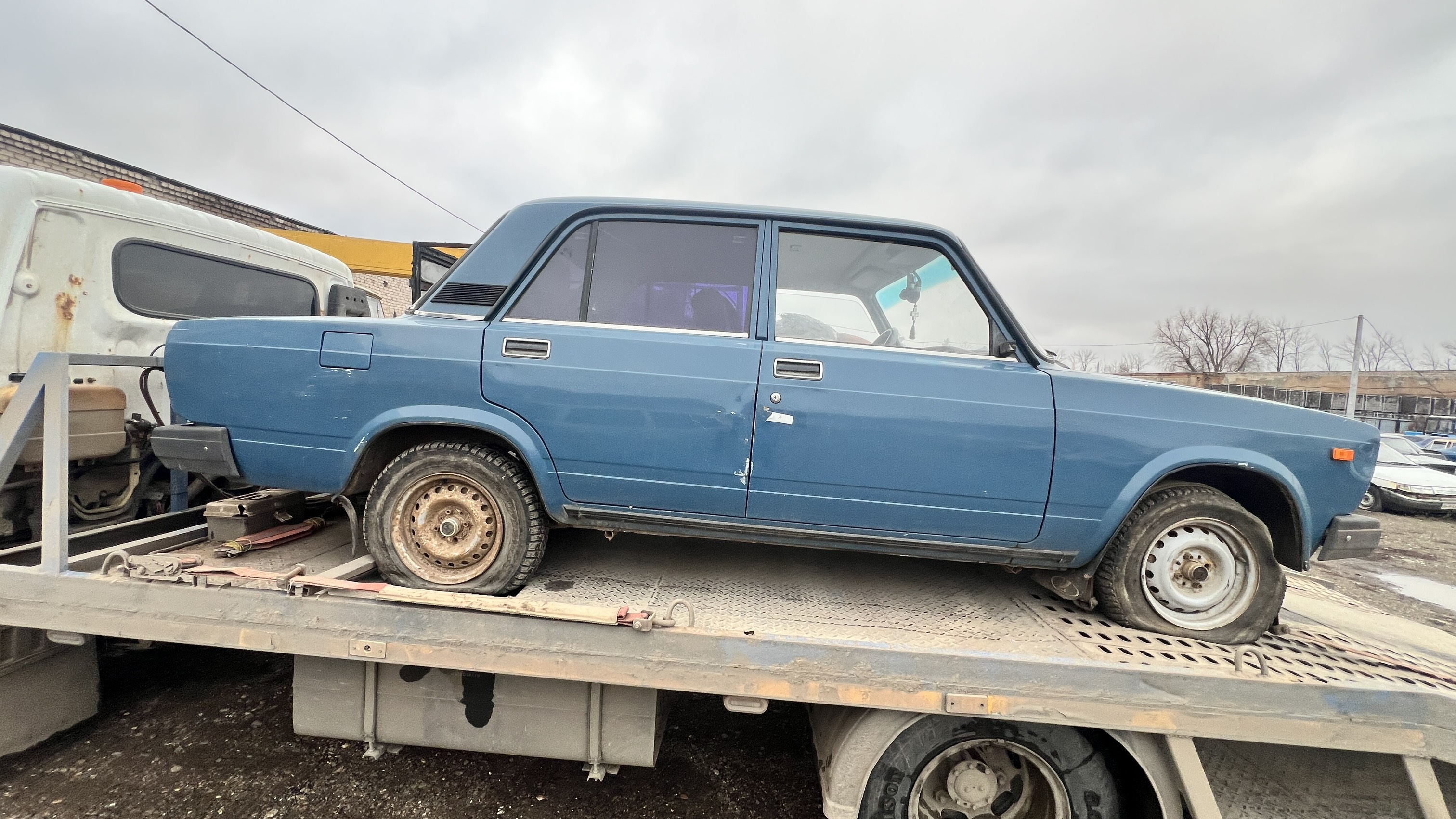 Автомобиль ВАЗ 21074 LADA 2107, 2007 г/в, г/н О 137 ЕА 56, VIN XTA21074072597920