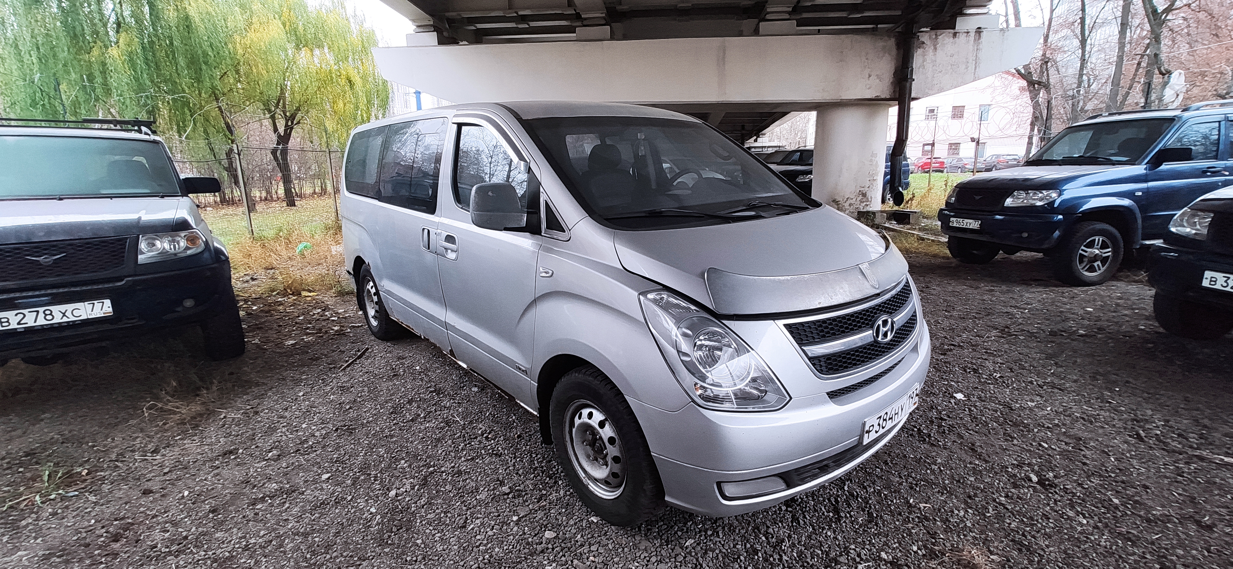 Продажа транспортного средства Легковые автомобили HYUNDAI GRAND STAREX, идентификационный номер (VIN) – KMJWAH7JP8U008664