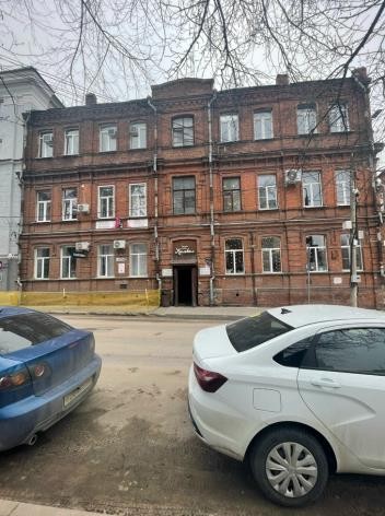Часть здания лит. А, назначение – нежилое, площадь – 281,1 кв. м, этаж – 2, 3, кадастровый номер 36:34:0605064:714, являющаяся частью объекта культурного наследия регионального значения «Доходные дома Мачинской», включенного в единый государственный реестр объектов культурного наследия (памятников истории и культуры) народов Российской Федерации, расположенная по адресу: Воронежская область, г. Воронеж, ул. Цюрупы, д. 34 (далее – Объект)