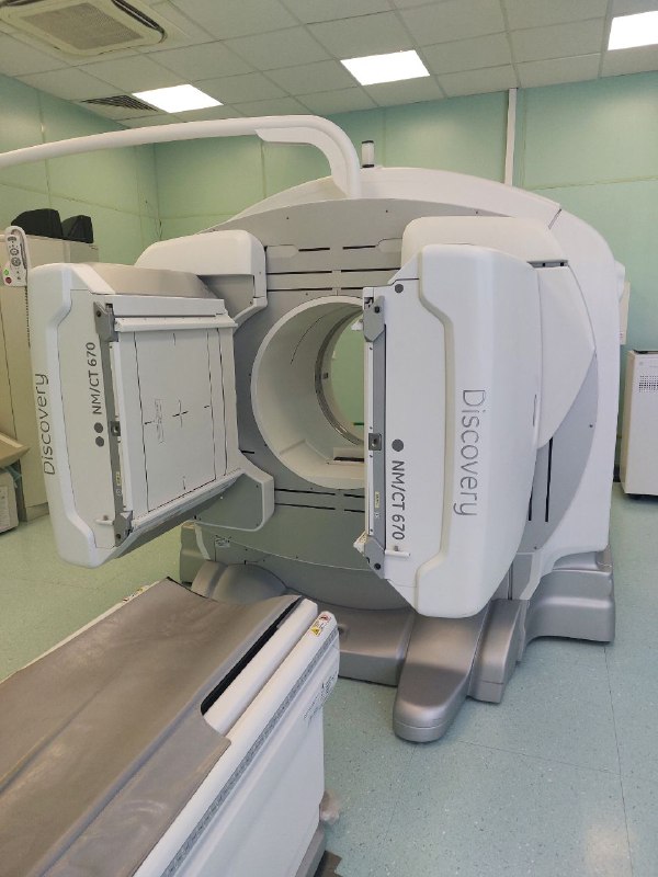 Система комбинированная однофотонной эмис, комп. томографии Discovery NM/СТ670, заводской номер 21190, год выпуска 2012