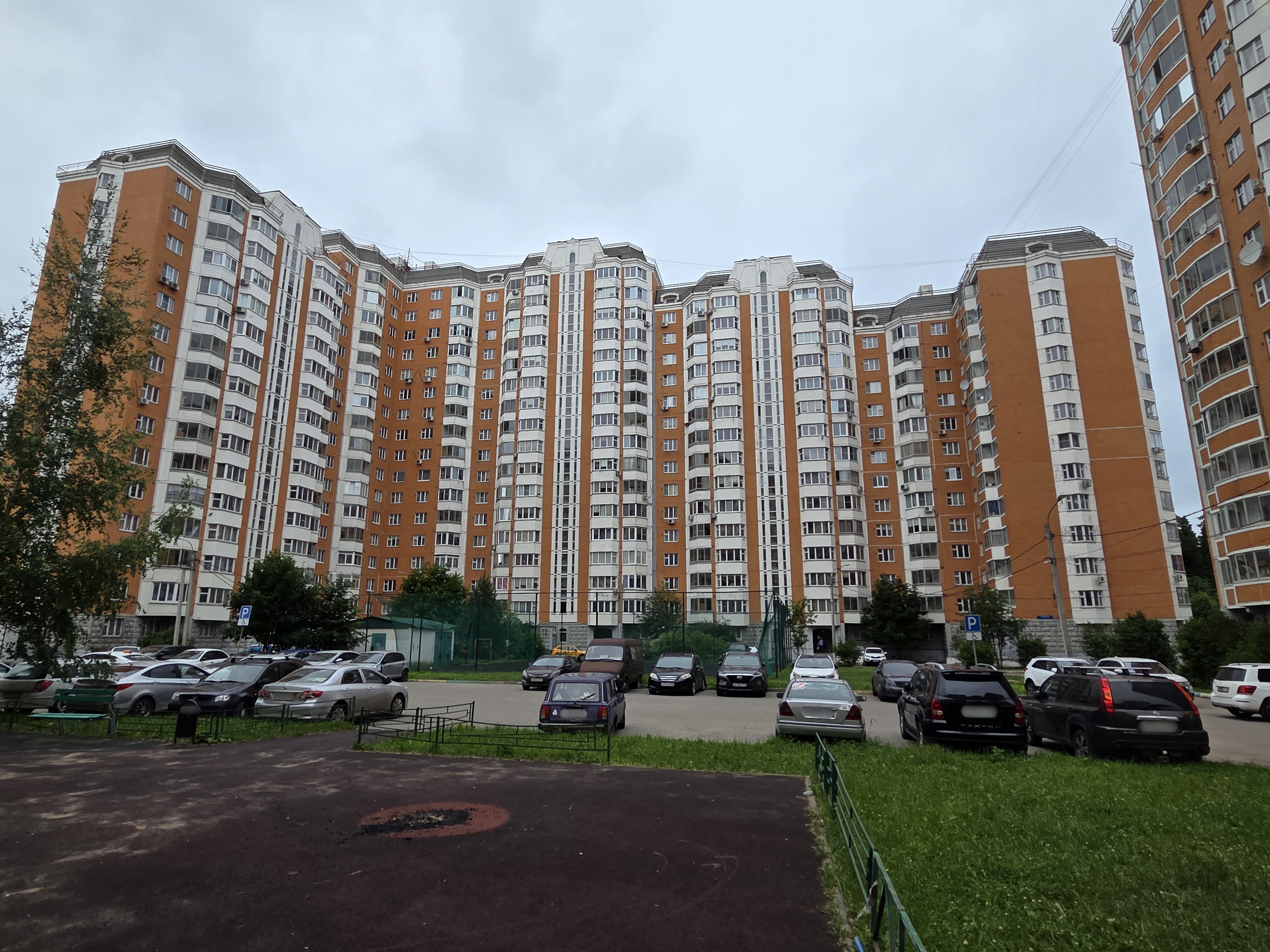 Продажа имущества, находящегося в собственности города Москвы, жилое помещение по адресу: Московская обл., пгт. Голубое, ул. Родниковая, корп. 5, кв. 179, общей площадью 37,8 кв. м, (Этаж №14), кадастровый номер: 50:09:0070106:3428