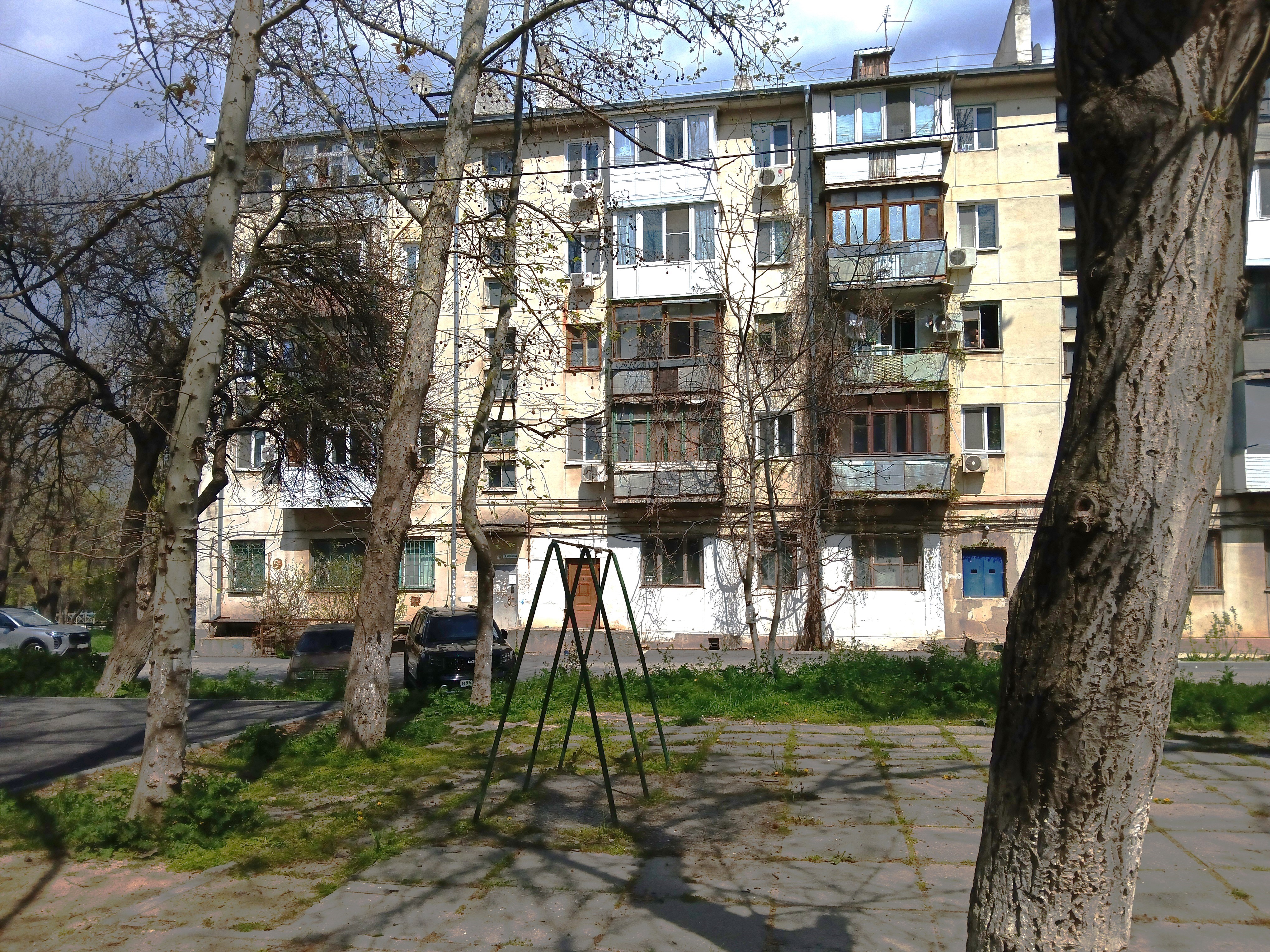 Аукцион на право заключения договора аренды муниципального имущества расположенного: Республика Крым, муниципальное образование округ Феодосия Республики Крым г. Феодосия, ш. Симферопольское, д. 39