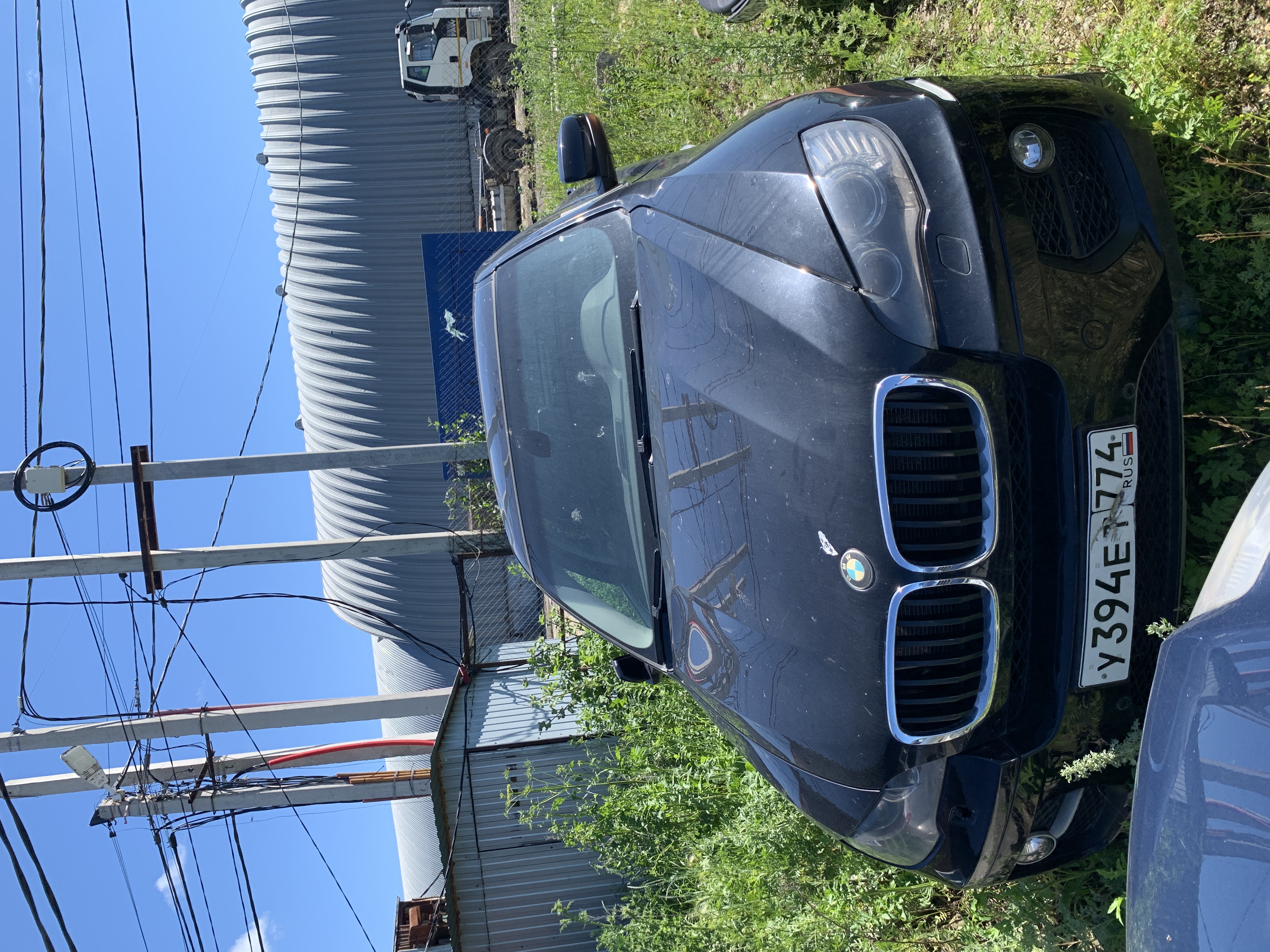 Автомобиль марки «BMW X6 Xdrive35I» государственный регистрационный знак У394ЕТ774