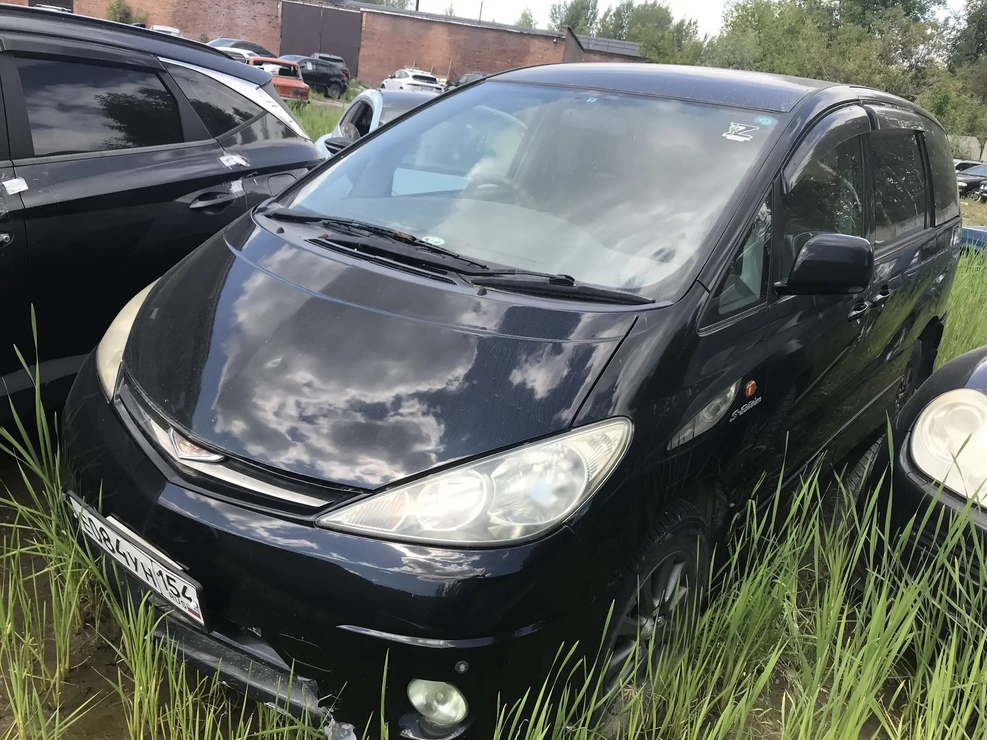 Реализация по прямому назначению: 1.  Автомобиль Тойота Естима г/н Е084УН154 , VIN отсутствует, № кузова ACR400055194,(документы и ключи в наличии) 2. Автомобиль Тайота Корона, г.н. У 915 ХО54, 1991 г.в., VIN отсутствует, № кузова ST1900021726 (документы и ключи в наличии, коррозии по кузову, задняя фара разбита, потрескавшаяся краска на копоте)