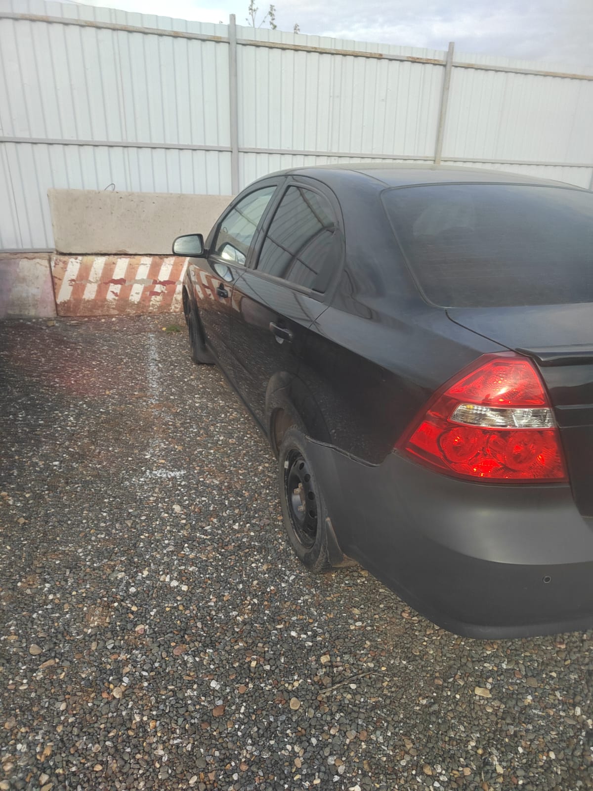 Автомобиль марки CHEVROLETE KLAS AVEO VIN XUUSF69D9B0017717 г/н Т602ОТ102